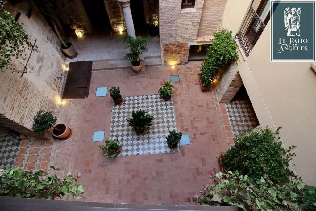 Patio De Los Angeles Toledo Exterior photo